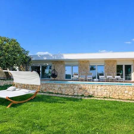 Вилла Dei Carrubi Sicilymyhome *